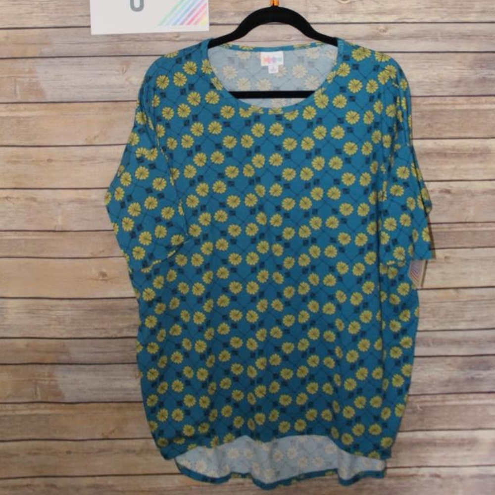 LuLaRoe Irma shirt tunic, size small S, floral